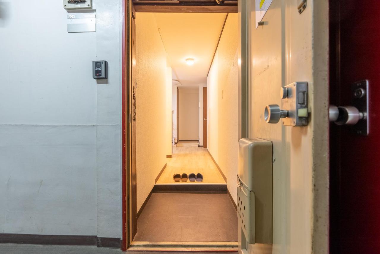 Apartemen セブンマンション日本橋 *